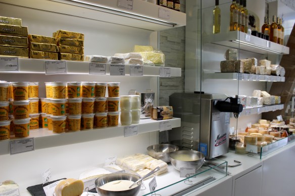 Bordeaux, France. www.tavoladelmondo.com IMG_1039