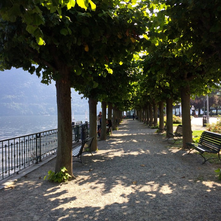 Down by the promenade: perfect symmetry.