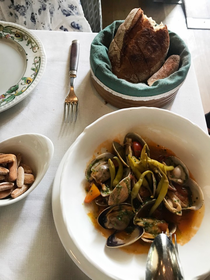 El Quintin, Annalee Archie