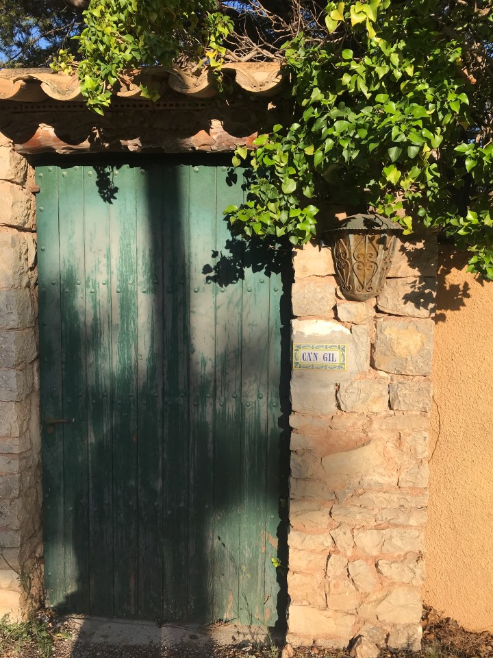 Effortless island charm in Deia