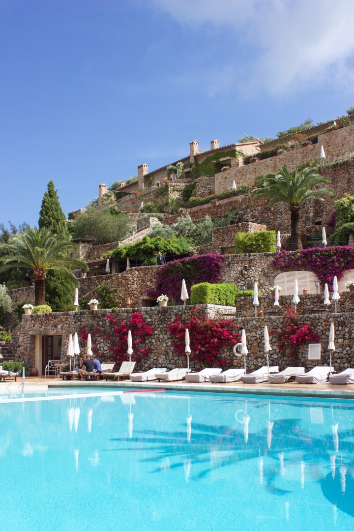 69F5BEA2-78DF-4C97-B5EC-269B23766750